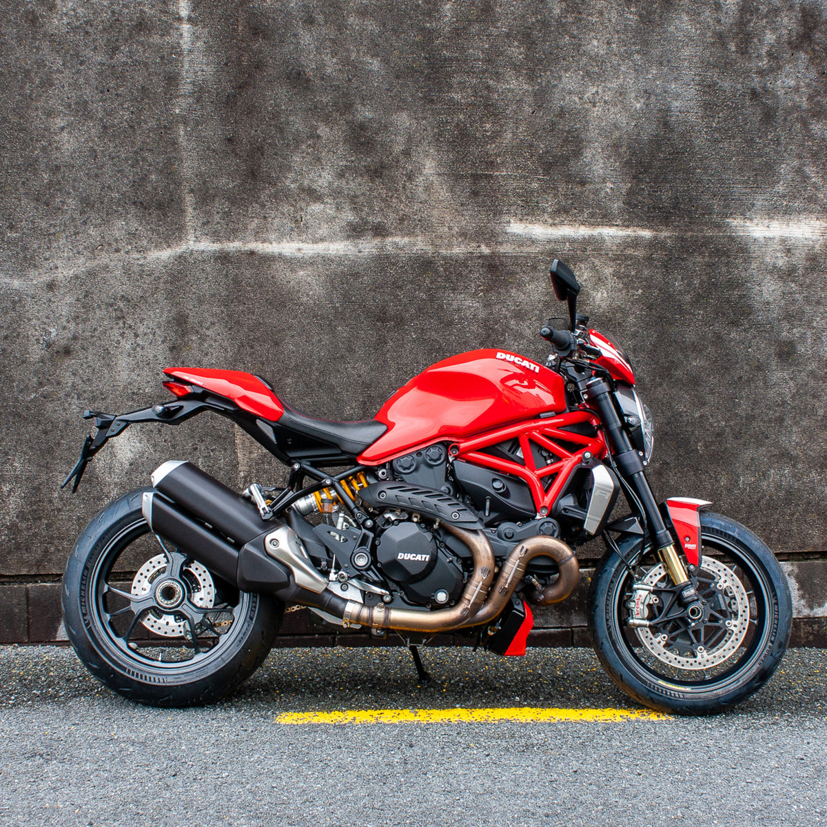 2016 Ducati 2015 Ducati Monster 1200s Review Ducati Monster (2016