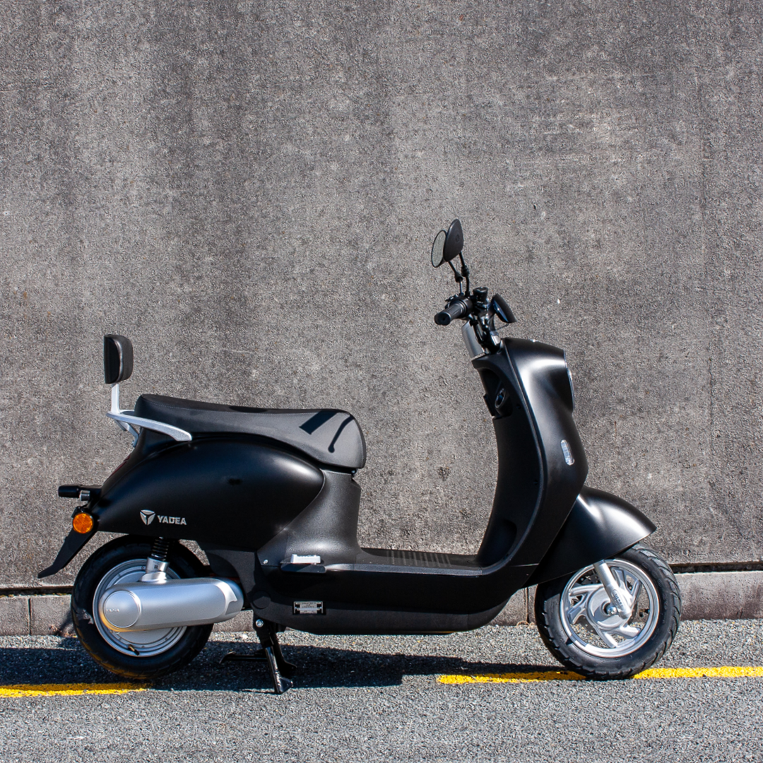 YADEA M6 Graphene (Electric Scooter)