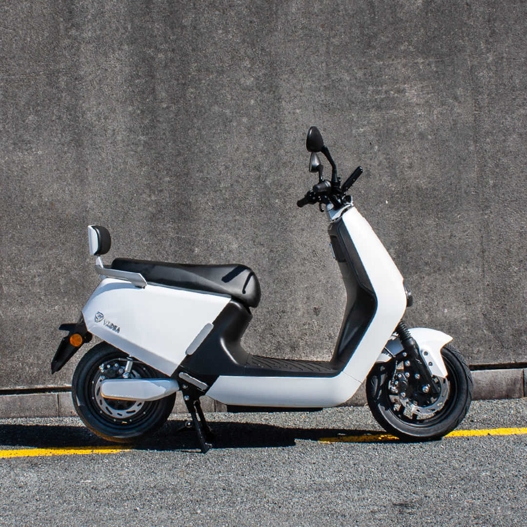 YADEA G5 Graphene (Electric Scooter)